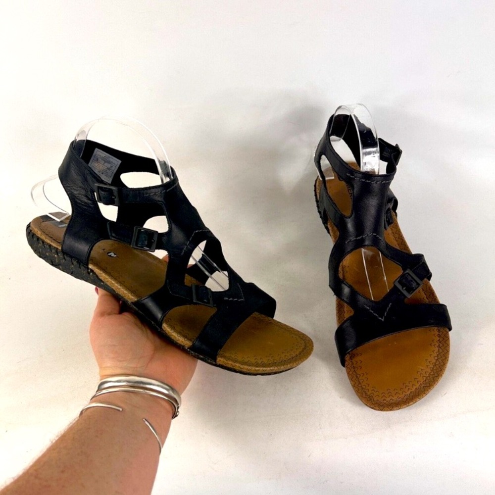 Merrell whisper buckle women's size 10 black tan leather gladiator sandals